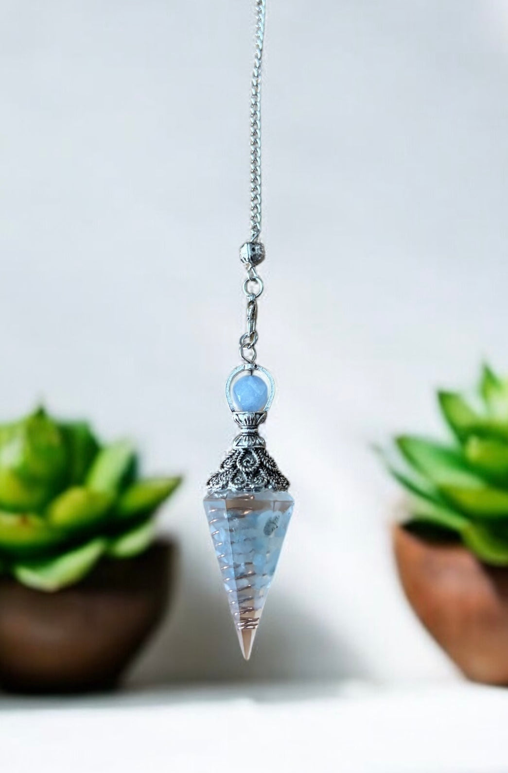 Aquamarine Pendulum